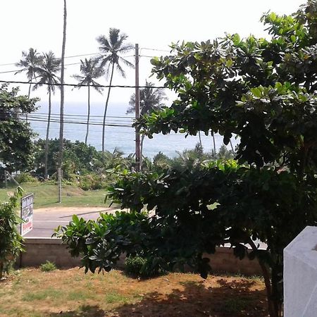 Masha Beach Inn Тангалле Екстер'єр фото
